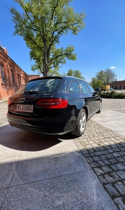 Audi A4 cena 59200 przebieg: 304000, rok produkcji 2015 z Olsztyn małe 121